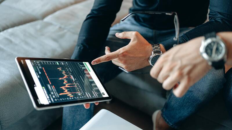 Trading Software Platforms: Features, Types, And Benefits For Traders